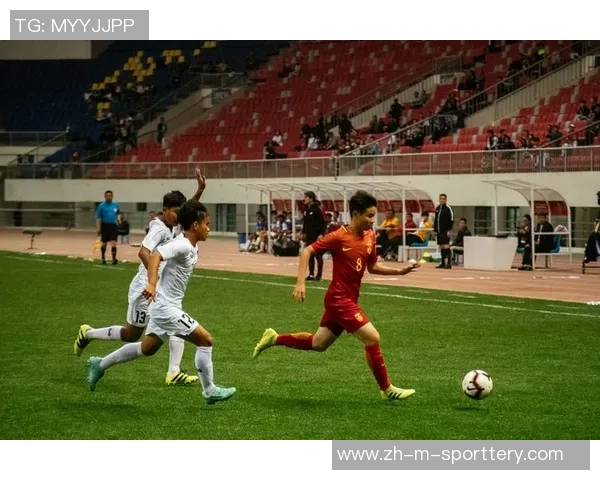 中国足球迎战缅甸队期待精彩对决全力争胜展现实力与风采